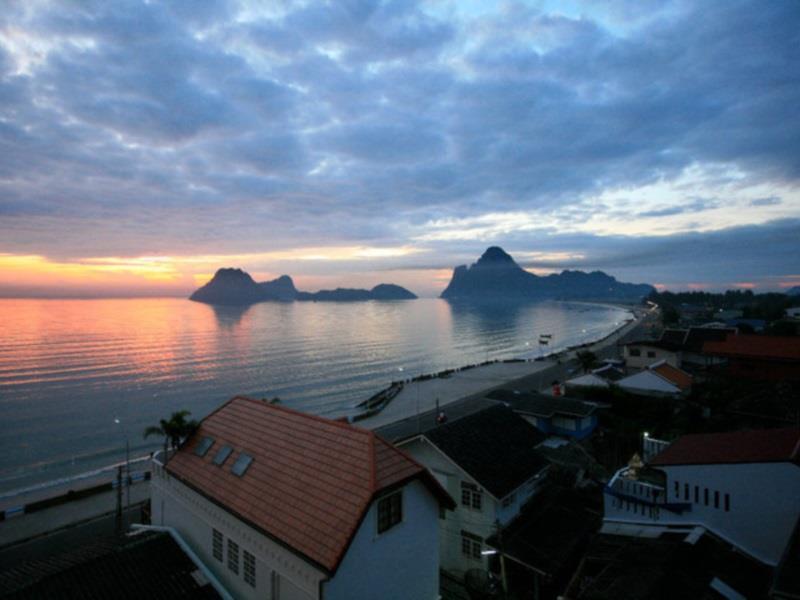 Prachuap Beach Hotel Prachuap Khiri Khan Extérieur photo
