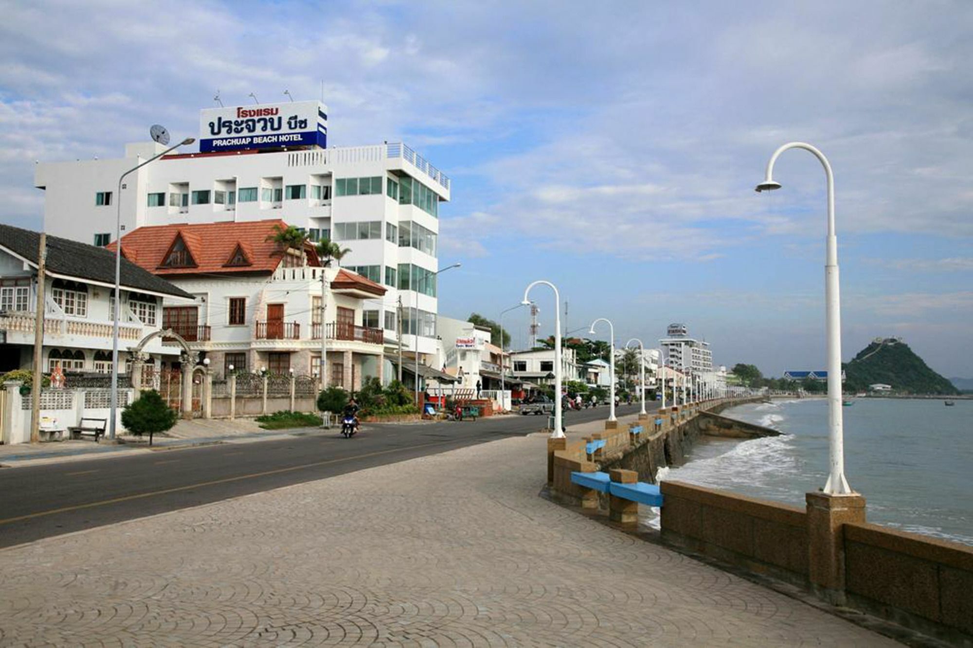 Prachuap Beach Hotel Prachuap Khiri Khan Extérieur photo